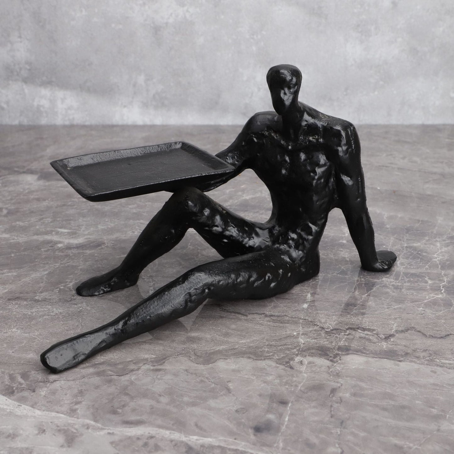 Creative Readers Statue Resin Figures Modern Home Living Room Decoration Office Desk Accessories Miniature Bookshelf Decoration