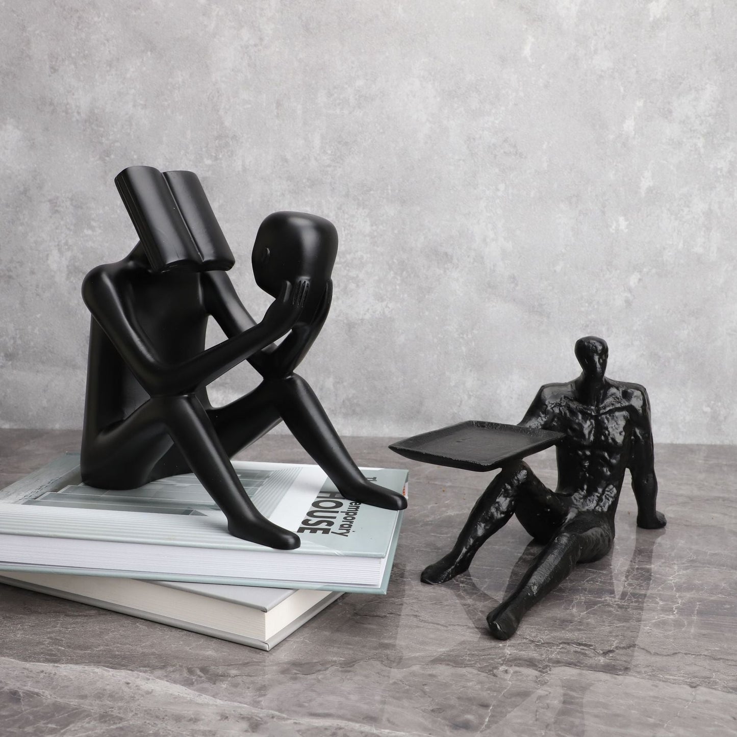 Creative Readers Statue Resin Figures Modern Home Living Room Decoration Office Desk Accessories Miniature Bookshelf Decoration